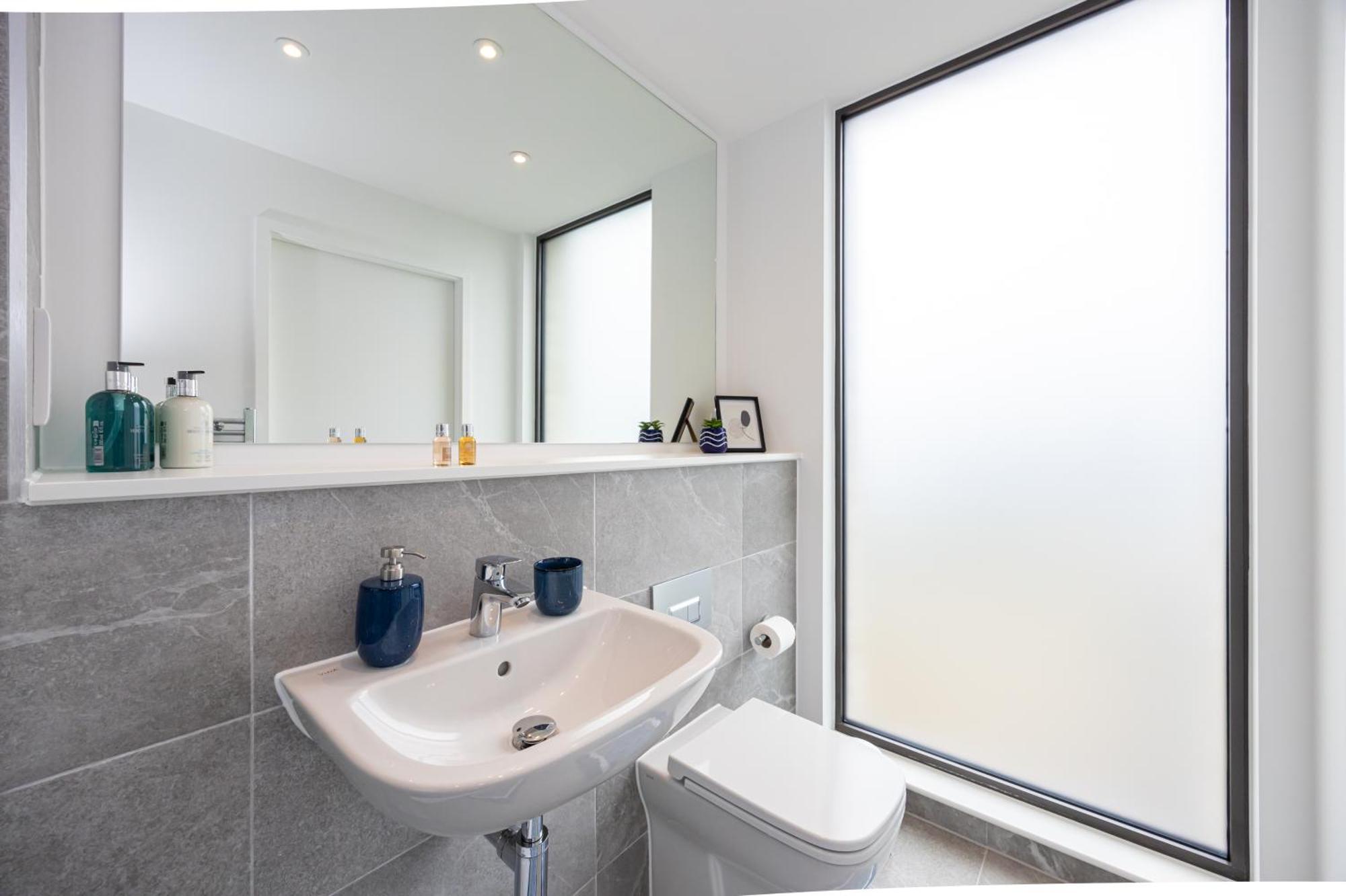 City Center Ultra-Luxe 2Bed Villa Amalfi Manchester Buitenkant foto